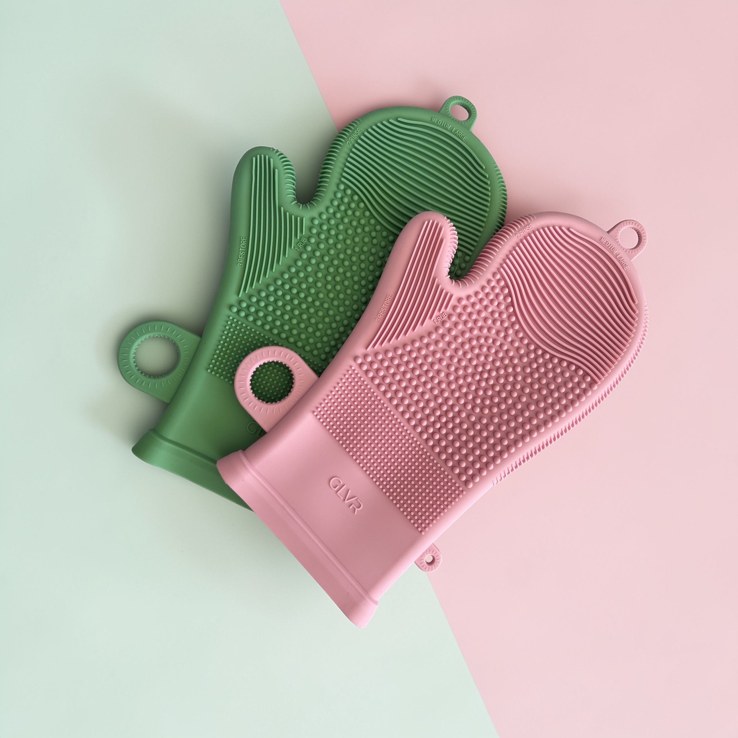 Silicone GLVR makeup brush cleaning glove - Twice as nice