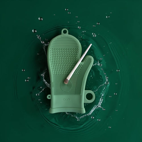 Silicone makeup brush cleaner - Ethereal Green