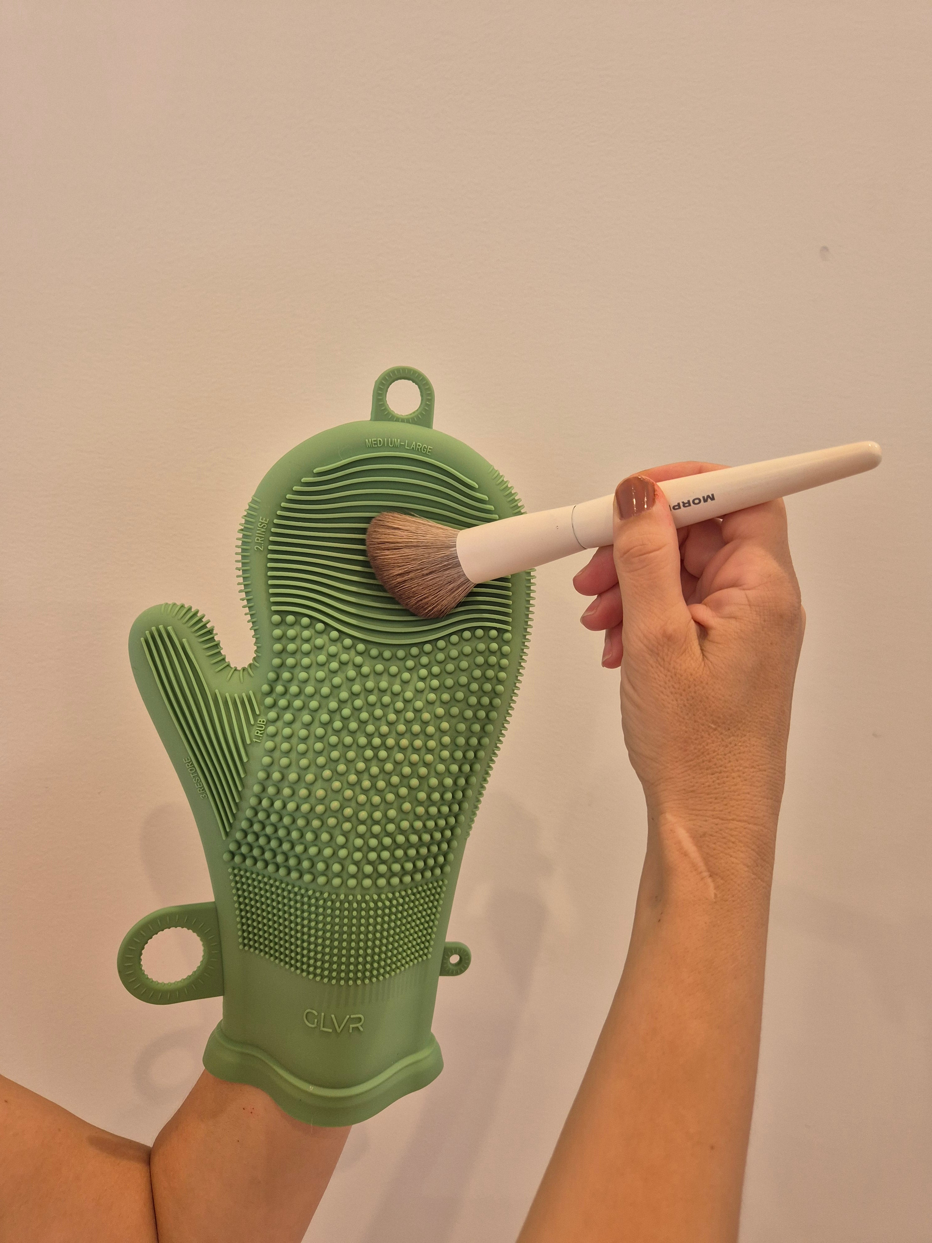 Silicone GLVR makeup brush cleaning glove - Twice as nice
